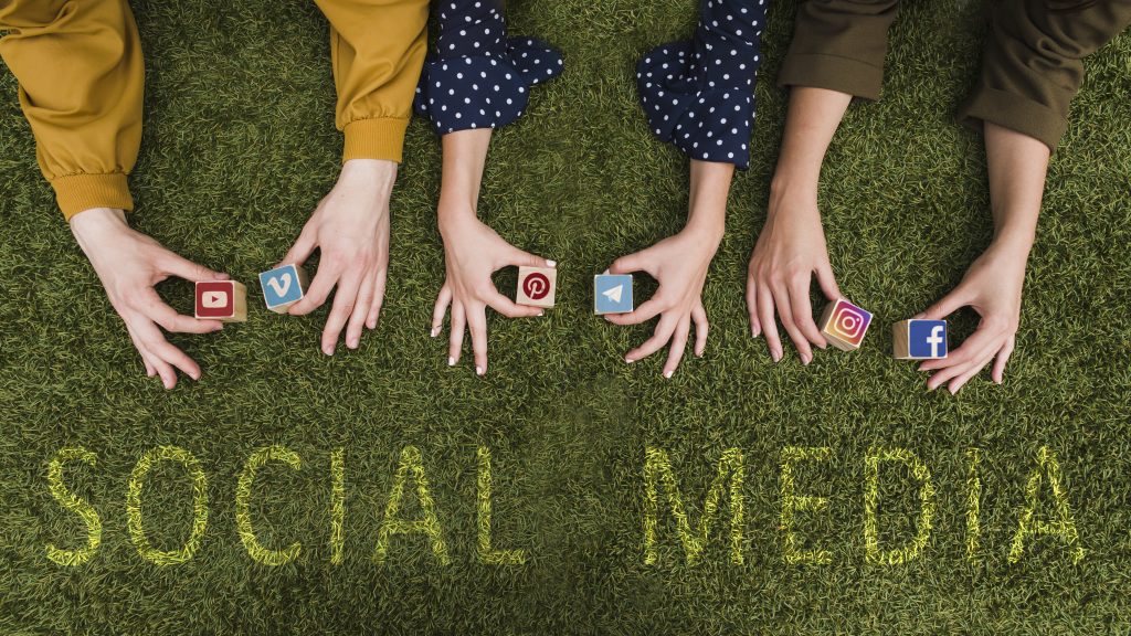 retail marketing strategies social media